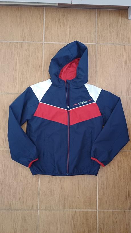 Prechodná vetrovka, c&a,140
