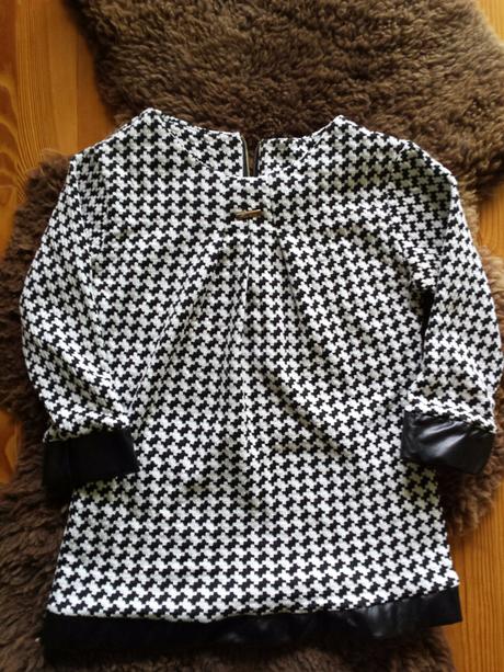 Komplet tunika a suknicka top stav nenosene , reserved,s