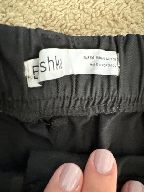 Kraťasy bershka, bershka,36