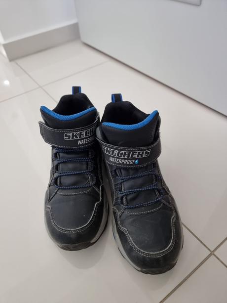 Predám nepremokavé skechers, skechers,36