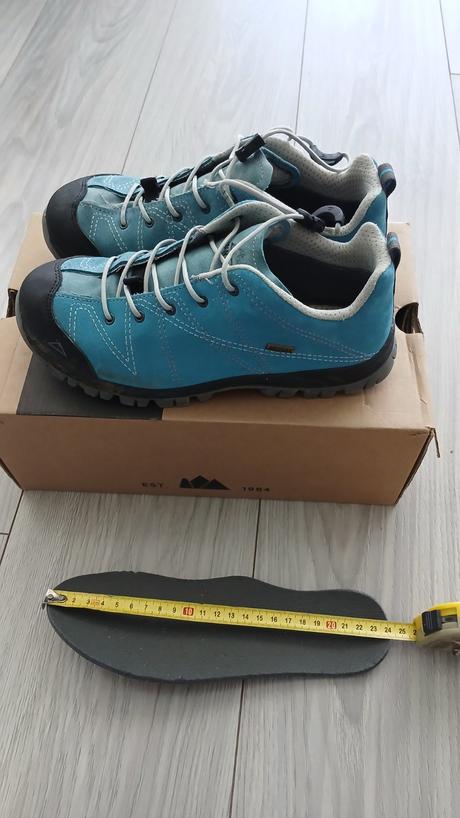Turisticke topanky 37, mckinley,37