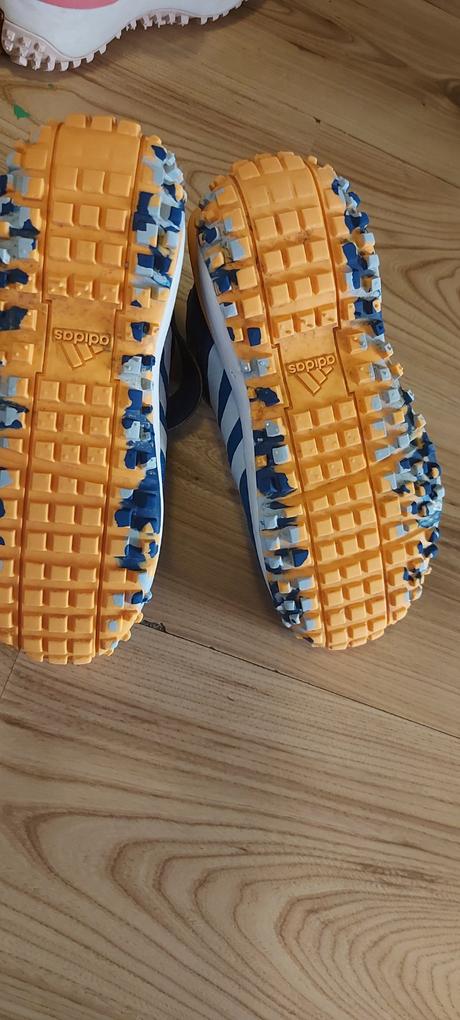Tenisky adidas traxion, adidas,32