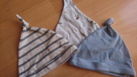 Čiapky s uzlikom , next,74