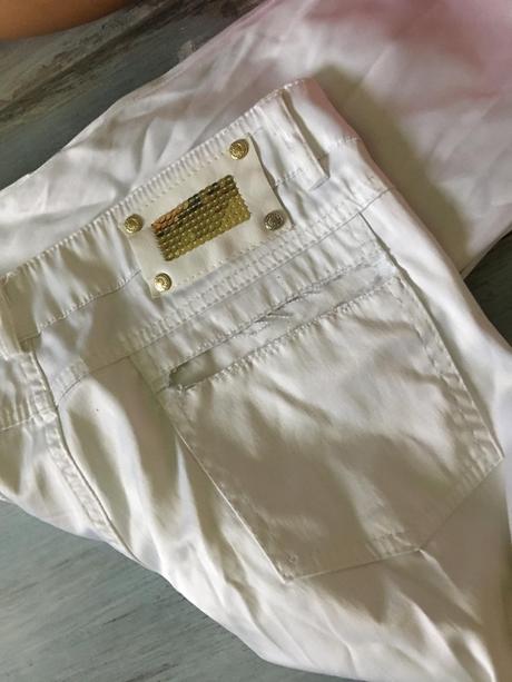 Krátke saténové nohavice rinacimento, s