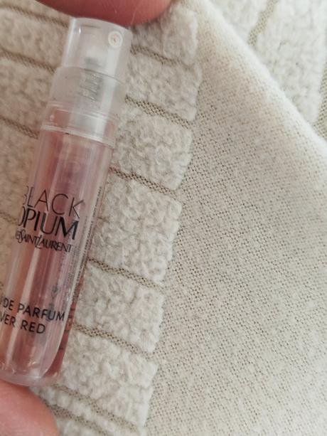 Ysl black opium,