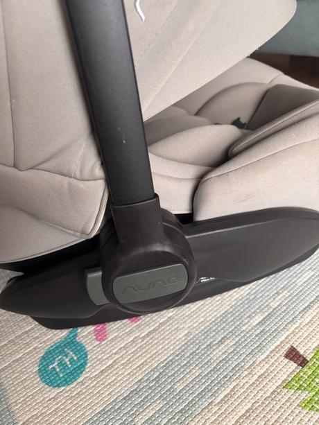 Autosedačka vajíčko nuna arra next hazel 2023, nuna