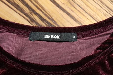 Zamatový crop top bik bok v. m, m