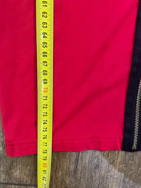 Cervené saty, amisu,36