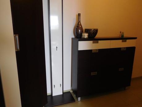 Nábytok do vstupnej chodby,, 