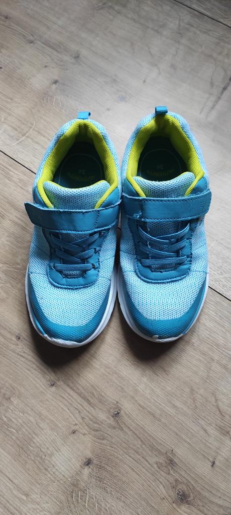 Tenisky, authority,34