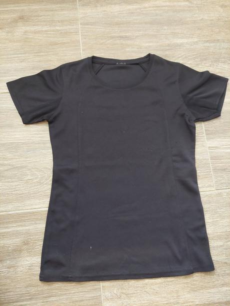 Športové tričko s, s