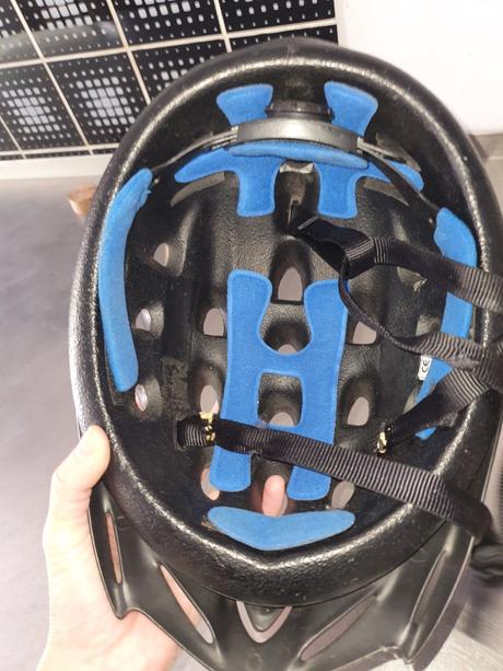 Pánska cyklo prilba, l