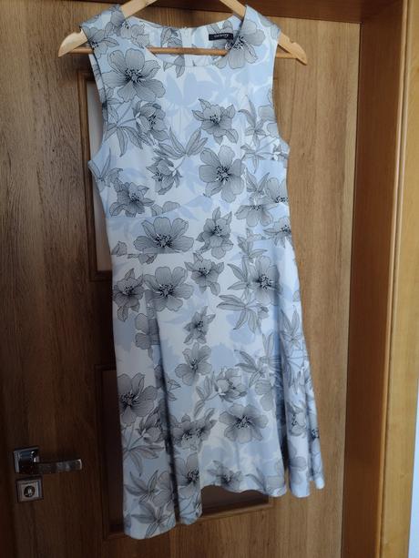 Kvetované šaty, orsay,40