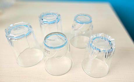 Retro poháre s reliéfnym vzorom, súprava 5 ks, 