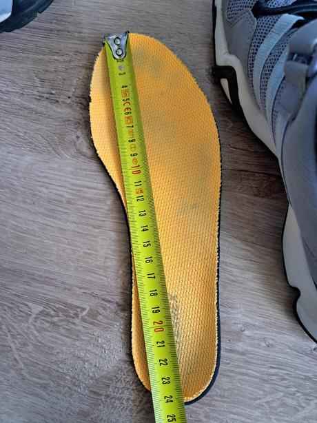 Botasky, adidas,38