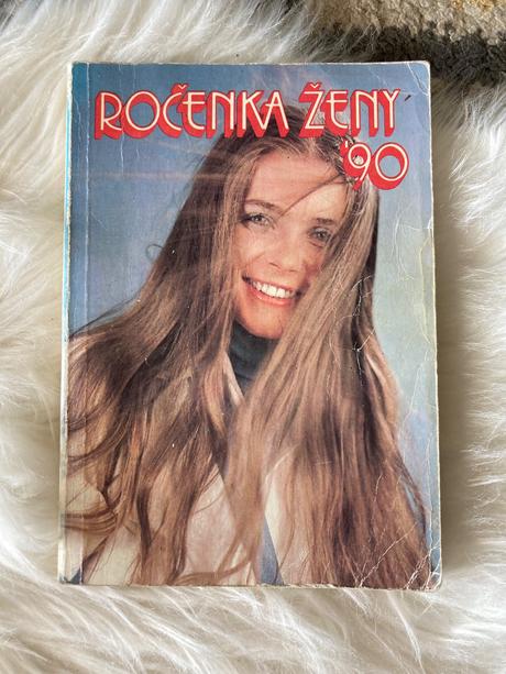Ročenka ženy 90 (1989), 