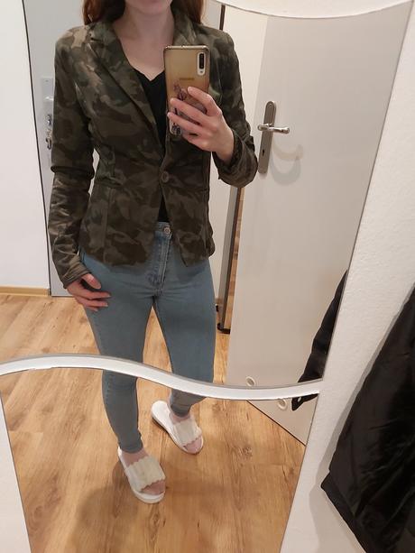 Maskáčové sako., xl