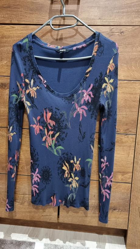 Desigual 2 tričká, desigual,l