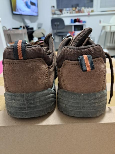 Pracovna obuv ocelova spicka, 43