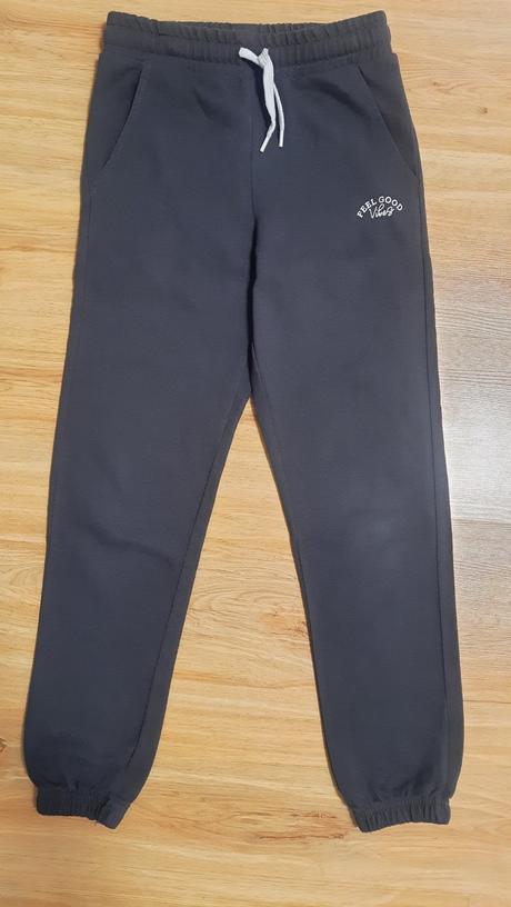 Tepláky tenšie, chapter young,134