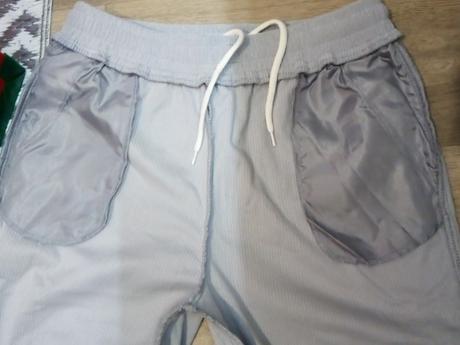 Vymakané menčestrove nohavice s/m, m