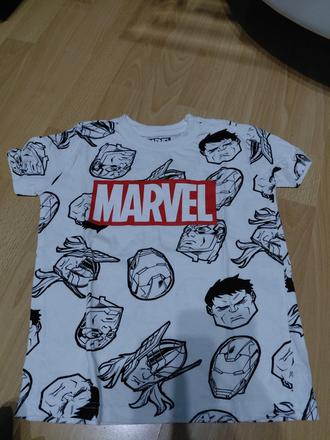 Tricko marvel, sinsay,122