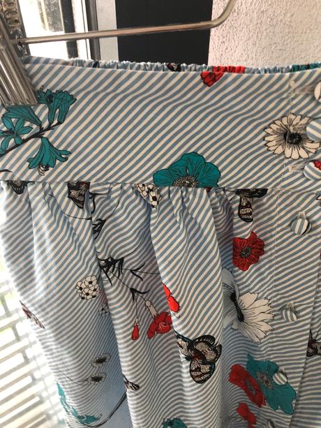 Kvetovana sukna, zara,xs