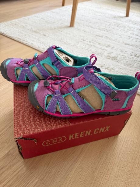 Sportove sandale, keen,38