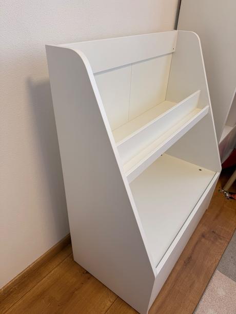 Regal na hracky ikea, 