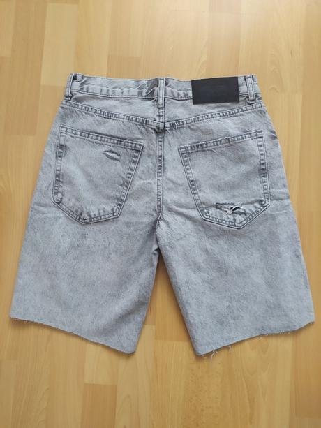 Riflové kraťasy, bershka,s