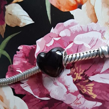 Prívesok čierne srdce, 