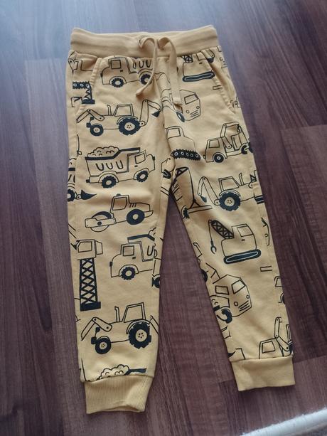 Lindex tepláky, lindex,98