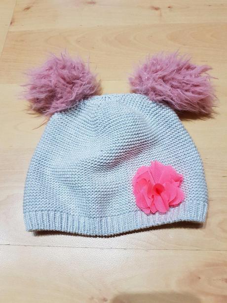 Usata ciapocka s brmbolcami, 80