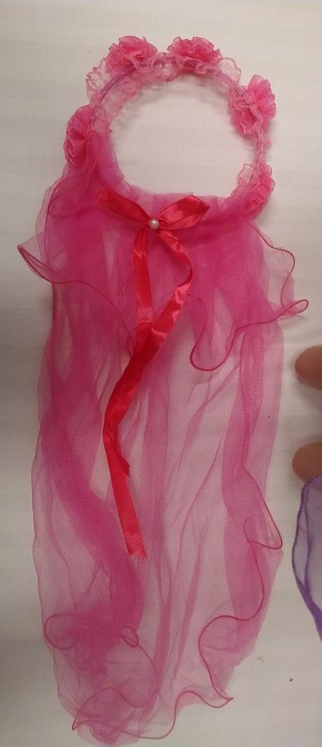 3dielny ružové šaty čelenka závoj palička, 116-134,