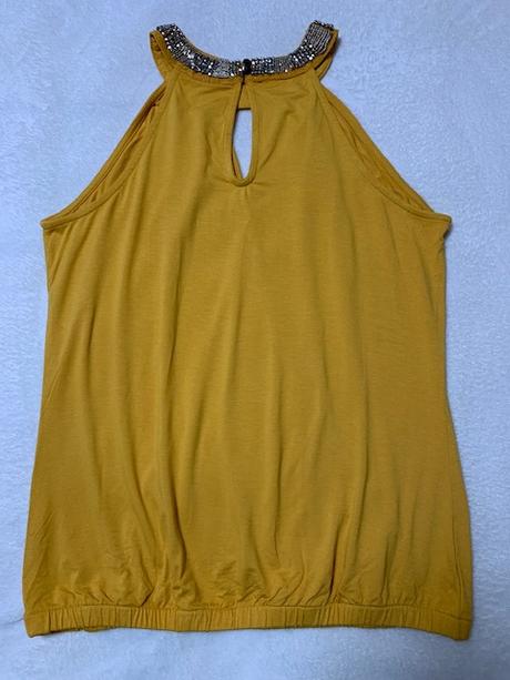 Predám nepoužitý letný top s ozdobou zn. orsay, orsay,l / m / s