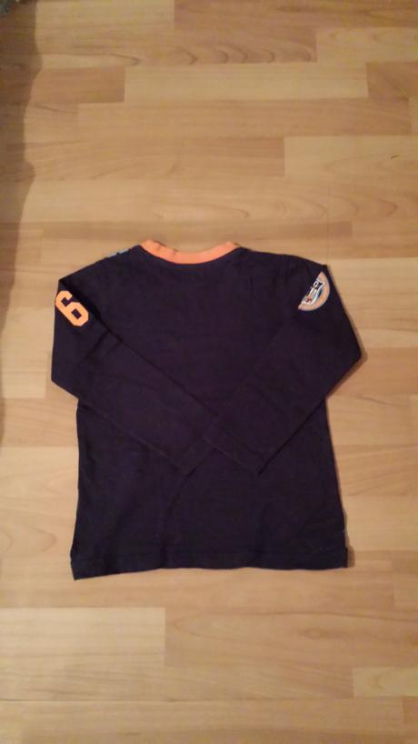 Tricko s dlhym rukavom, 104