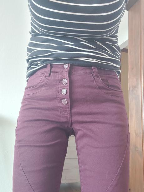 Džegínsy, rifle na gombíky, m