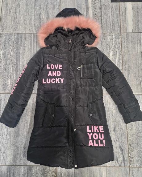 Dievčenský dlhý štýlový kabát s ružovou kapucňou, 140