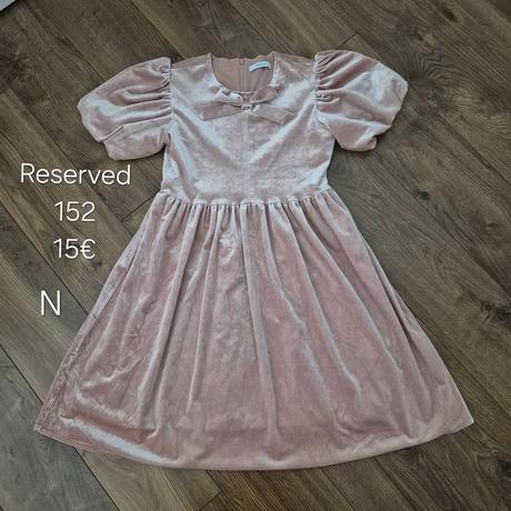 Šaty reserved, reserved,152