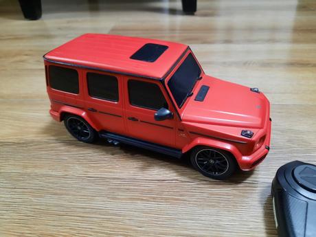 Auto na diaľkové ovládanie mercedes, 