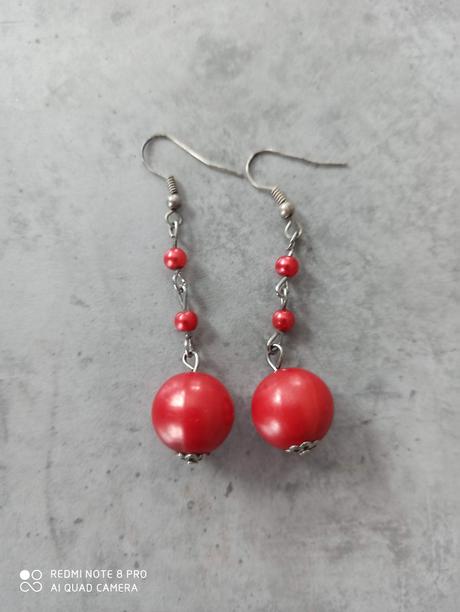 Červené nausnice 3 kusy,