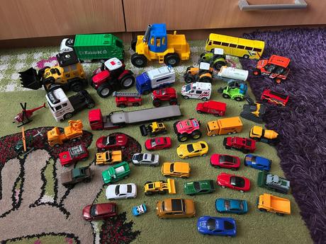 Sada autíčiek, 