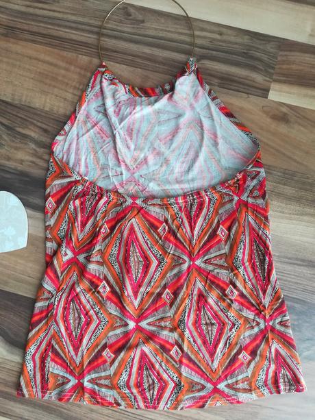 Tricko, atmosphere,36