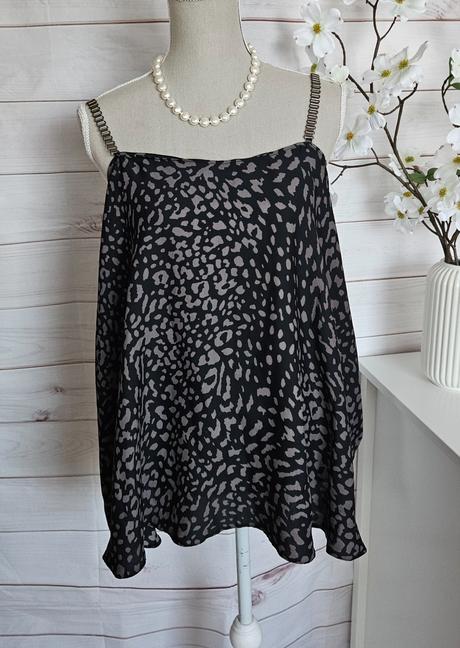 Pekná lahulinká blúzka, l