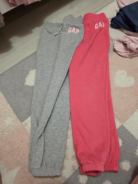 Dievcenske teplaky gap velkost m, 5-7 rokov cca, gap,122