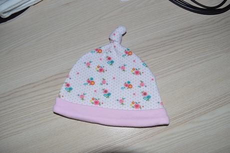 Čiapočka s kvietkami, early days,74