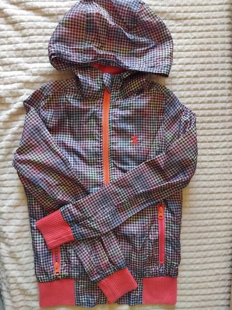 Prechodny kabat, 140