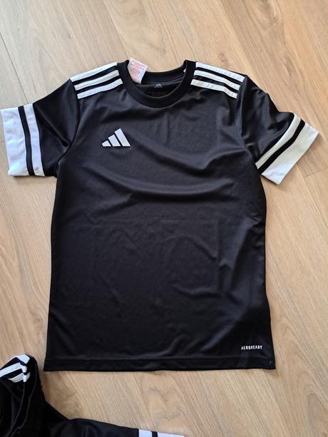 Adidas suprava, adidas,152