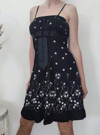 Bavlnené šaty s kvietkami, s