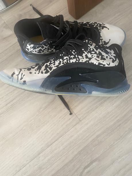 Halovky air jordan zion 3 black, nike,39